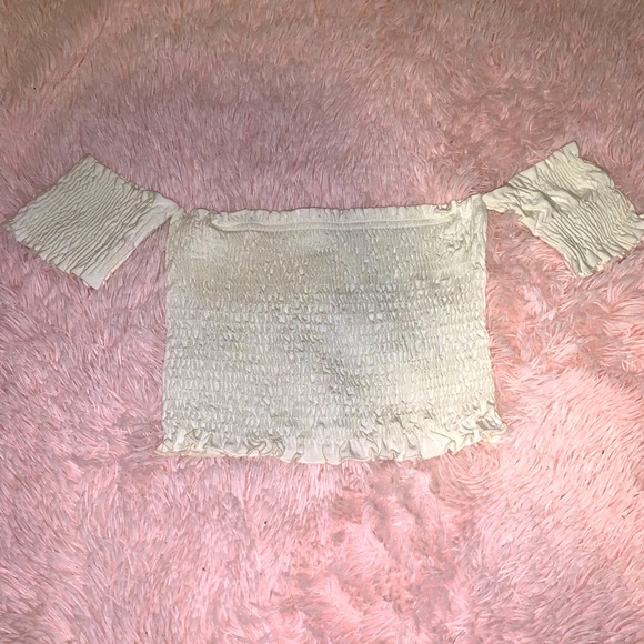 White Top - Picture 2 of 4